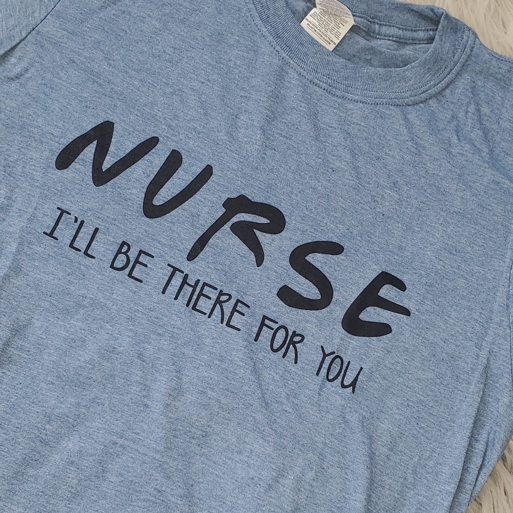 ❄️WINTER SALE❄️ NURSE graphic tee shirt - Picture 4 of 5